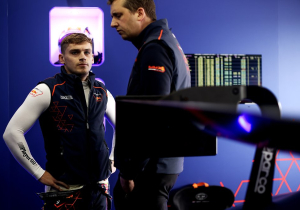 Verstappen·com-coureur King speelde cruciale rol in titelstrijd: "Moest wat intelligenter rijden"