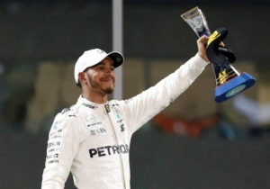 Hamilton: 'Yas Marina niet geschikt om in te halen'