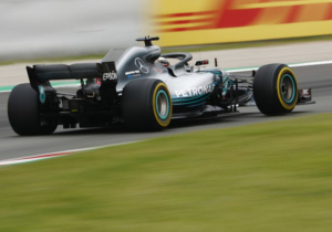 Kwalificatie Spanje: Hamilton poleposition, Verstappen vijfde