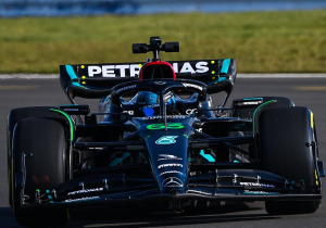 Returning Mercedes chief makes ADMISSION about W14 car