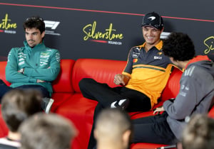 Stroll haalt uit naar LEGO-show in Silverstone: 'Ik ga niet enthousiast doen voor dat gedoe'