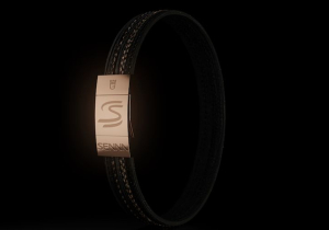 Senna Donington tyre tranformed into bracelets