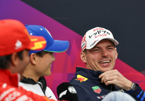 VIDEO | Verstappen dolt met Russell: ''Heb je hem een brake test gegeven?'' | GPFans News