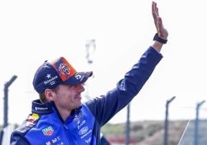 Verstappen spreekt fans toe met belofte: "Nog één om te onthouden"