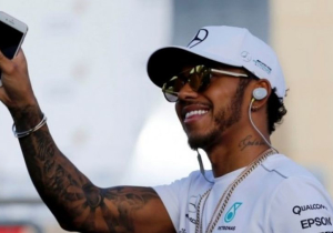 'Every team on the grid wants Lewis Hamilton'