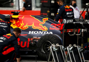 Red Bull "complexities" mean no guarantee of success with new driver - Horner