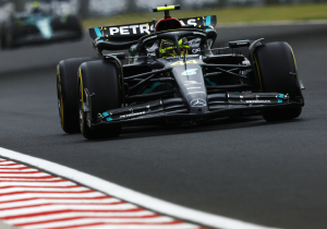 Nieuwe versnellngsbak Pérez in Hongarije, motoronderdelen vier coureurs vervangen