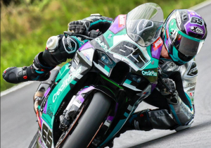 Nederlandse motorcoureur Joey den Besten (30) overleden na crash in Finland