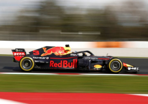 Aston Martin houdt vertrouwen: "Wat als Honda en Renault er in 2021 niet meer zijn?"