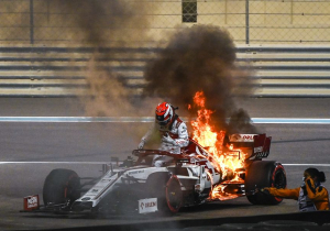 Ice-cool Raikkonen brushes off session-ending Alfa Romeo blaze