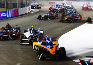 Wie heeft in 2024 de uitzendrechten van de Formule E met De Vries en Frijns?