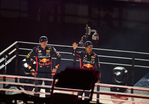 Verstappen geen fan van openingsceremonie Las Vegas: "Stond daar maar als een clown"
