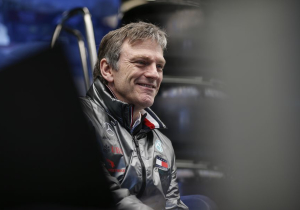 Mercedes vermoedt dat de rek er wel uit is bij Red Bull: "Veld wordt geleidelijk samengedrukt"