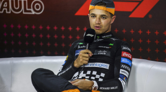 Norris floept 'scheldwoord' eruit tijdens persconferentie en wijst naar gevolgen