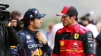 Checo puede ser ECHADO de Red Bull por Sainz, según experto