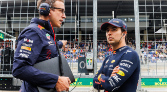 Checo, el gran BENEFICIADO en el drama de Red Bull