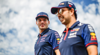 Checo Pérez Hoy: Beneficiado por amenazas de Verstappen; Renovación cada vez más cerca