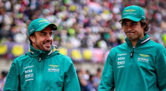 Alonso recibe EXTRAÑA petición de Aston Martin
