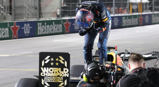 Doornbos: 'Emotionele Verstappen omdat hij door het oog van de naald gekropen is'