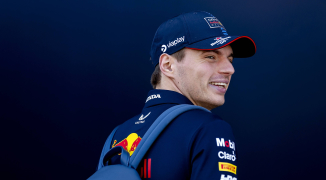 F1 Hoy: Max se lleva la pole; Sainz ataca a Checo; Alonso, sorprendido