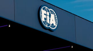 FIA spaart Bortoleto voor inhalen onder gele vlag
