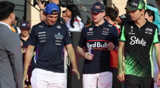 Verstappen ziet Bortoleto wel kampioen worden: "Dat kan hij zeker"