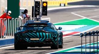 McLaren win thrown into doubt by shock safety car at Bahrain GP