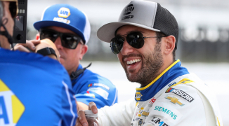NASCAR Qualifying Results: Chase Elliott snatches Dover pole as Cup Series action hit by rain