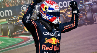 Britse analisten lovend over actie Verstappen op Piastri: "Dit is wat het zo briljant maakte"