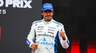 Torna alla Ferrari? La Williams firma il suo NUOVO Sainz