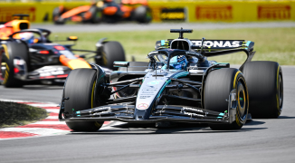 Russell blijft uit klauwen Verstappen en wint Grand Prix van Canada na crash Norris