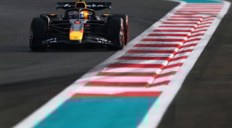 De definitieve startopstelling voor de allesbepalende Grand Prix van Abu Dhabi