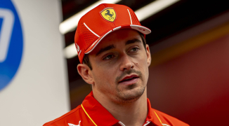 Leclerc is boos op Sainz en team: ''Aardig doen naait mij de hele f*cking tijd'' | GPFans Race Day