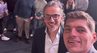 Verstappen trapt nieuw F1-seizoen af op hoofdkantoor Red Bull | F1 Shorts