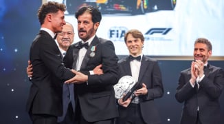 Ben Sulayem grapt na gevloek Norris: 'Geen boete, dat geld heb je nodig voor je kapper'