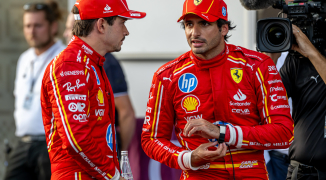 F1 Hoy: Sainz no recibe trofeo; Alonso bautiza al nuevo McLaren