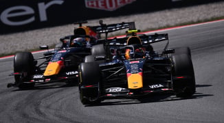 Red Bull en Verstappen sterk op vrijdag in Maleisië, Hamilton krijgt straf | GPFans Recap