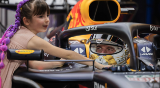 Penelope viert 6e verjaardag in Monaco, Verstappen vliegt snel terug in privéjet