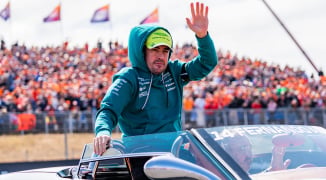 Aston Martin F1 chief shuts down journalists as 'dramatic' Fernando Alonso scenario looms