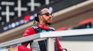 Lewis Hamilton to cut ties with Ferrari over F1 winter break