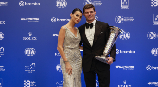 Kelly Piquet deelt fotoreeks met Penelope en Verstappen na mooie tijd in Melbourne
