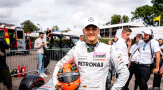 Ecclestone ziet Schumacher bij Cadillac in 2026: 'Heeft meer uitstraling in de VS'