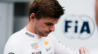 Verstappen en Hamilton naar de stewards na incident tijdens GP Hongarije