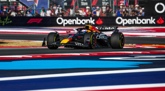 Norris ziet tijdens interview divebomb van Russell op Verstappen