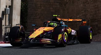 Norris snelste in rommelige eerste training Azerbeidzjan, Verstappen achter Tsunoda