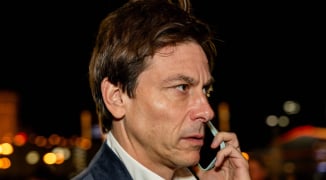 Wolff na botsing Verstappen met Antonelli: "Totaal gebrek aan beoordelingsvermogen"