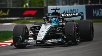 Zenuwslopende kwalificatie levert polesitter Russell op, Verstappen wederom moeizaam