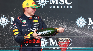 Verstappen wijst naar meer dan alleen setupwijziging en nieuwe motor: 'Dít hielp ook mee'