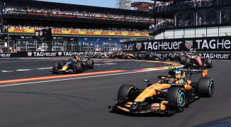 Moest Verstappen inderdaad de plek teruggeven aan Hamilton? Dit zegt het FIA-reglement