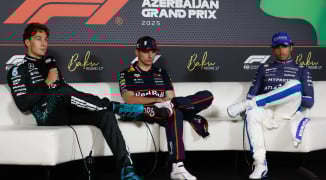 Verstappen corrigeert Russell in perszaal, beelden bijzonder trucje Verstappen lekken uit | GPFans Recap